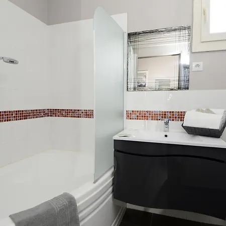 Le Maray Hotel 2*